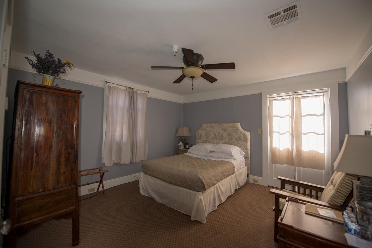Maison De Macarty Bed & Breakfast New Orleans Exterior photo