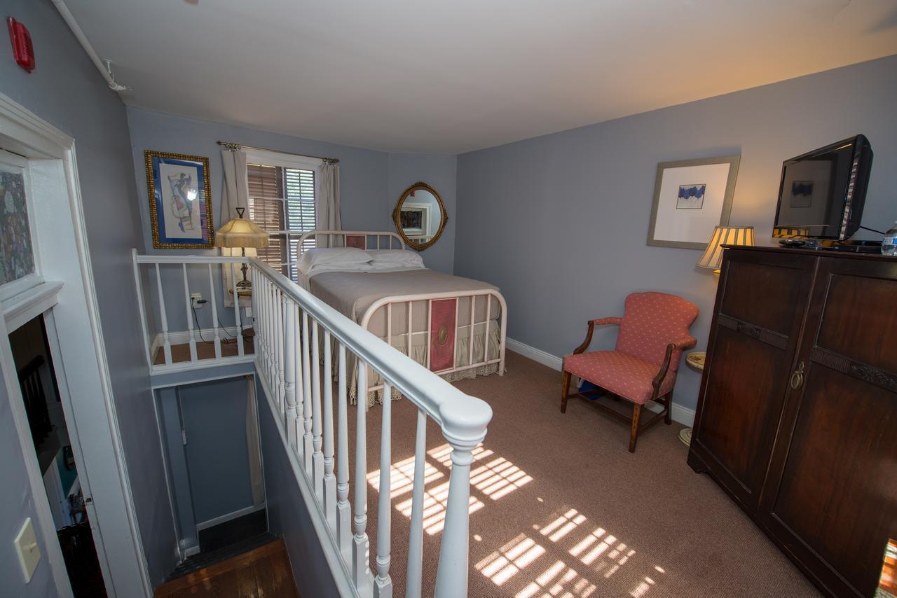 Maison De Macarty Bed & Breakfast New Orleans Exterior photo