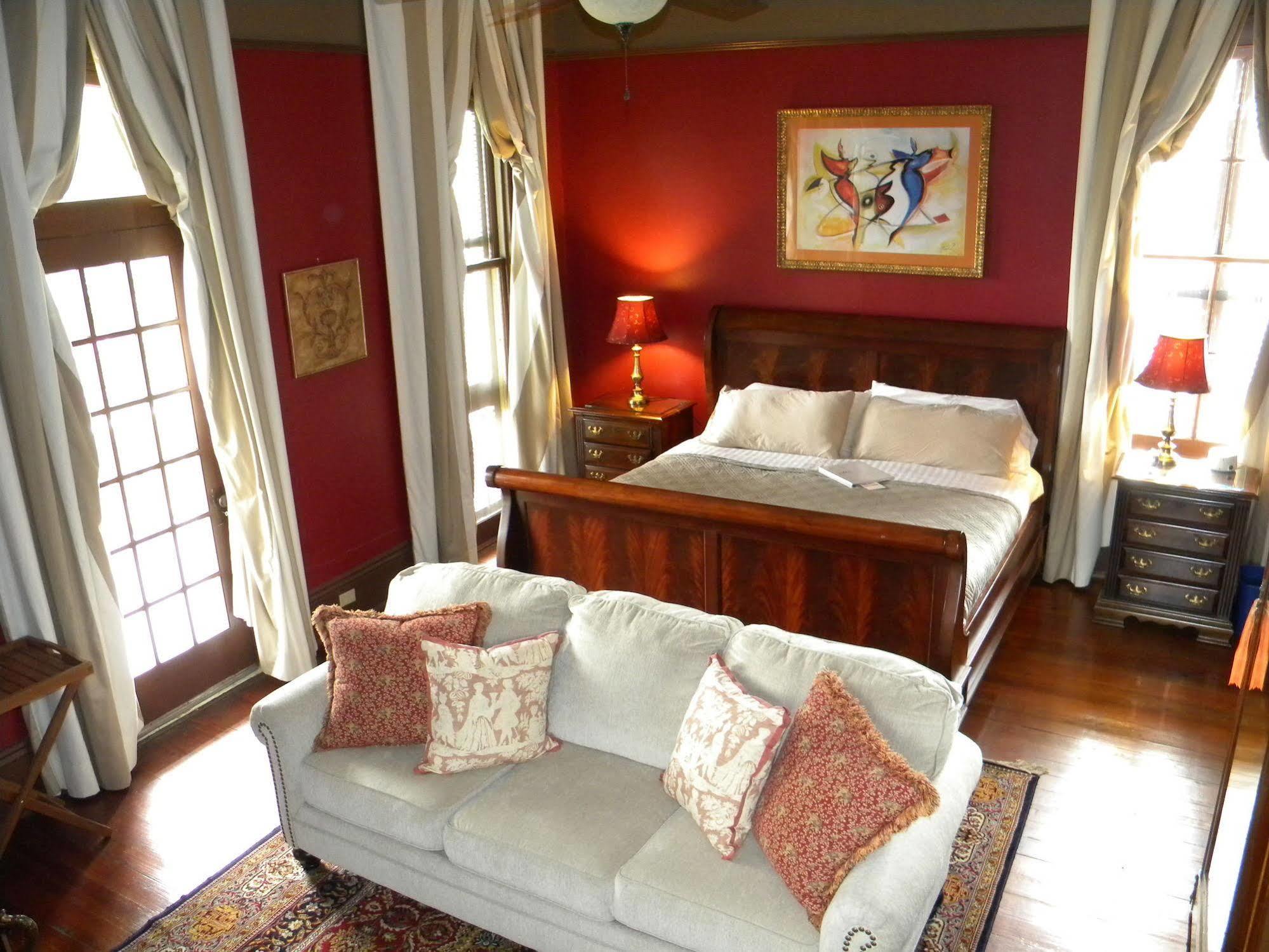 Maison De Macarty Bed & Breakfast New Orleans Exterior photo