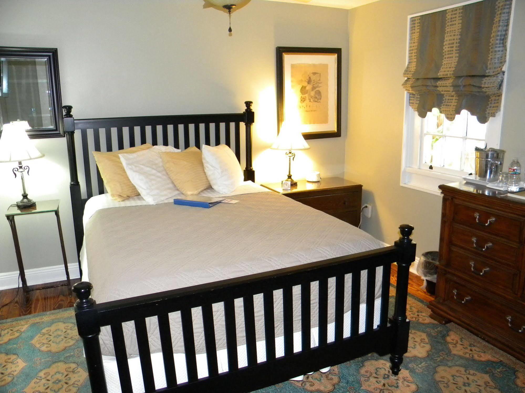 Maison De Macarty Bed & Breakfast New Orleans Exterior photo